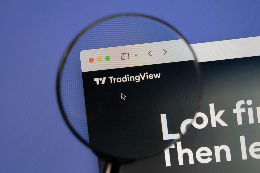 TradingView website on a computer screen. TradingView is a social media network, analysis platform and mobile app for traders.