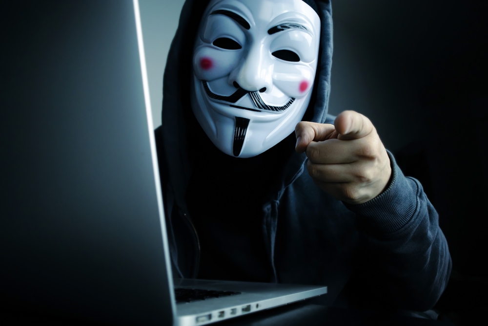 Enhancing Your Anonymity Online