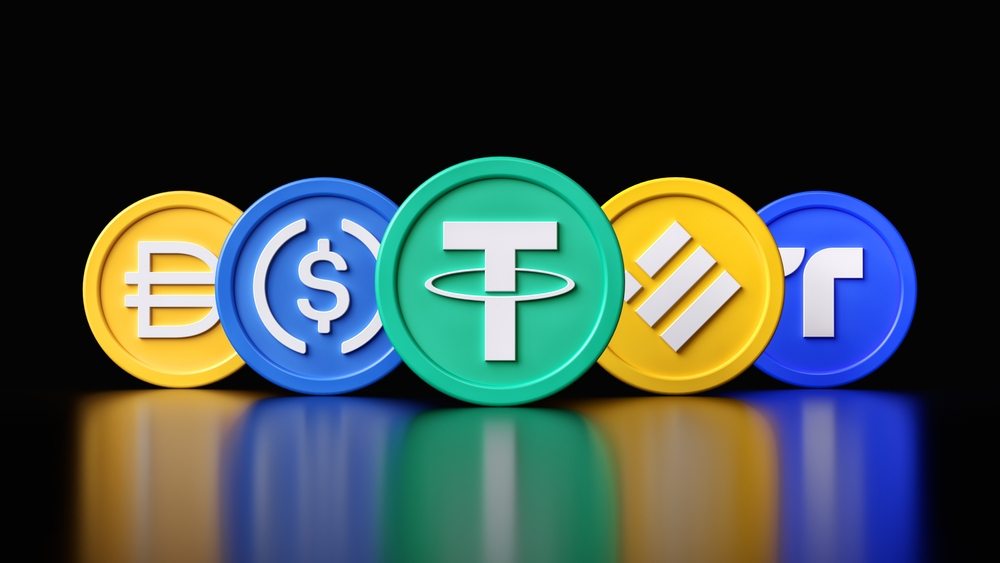 Tether, Usd coin, Binance Usd, Dai and True Usd 3D icons.